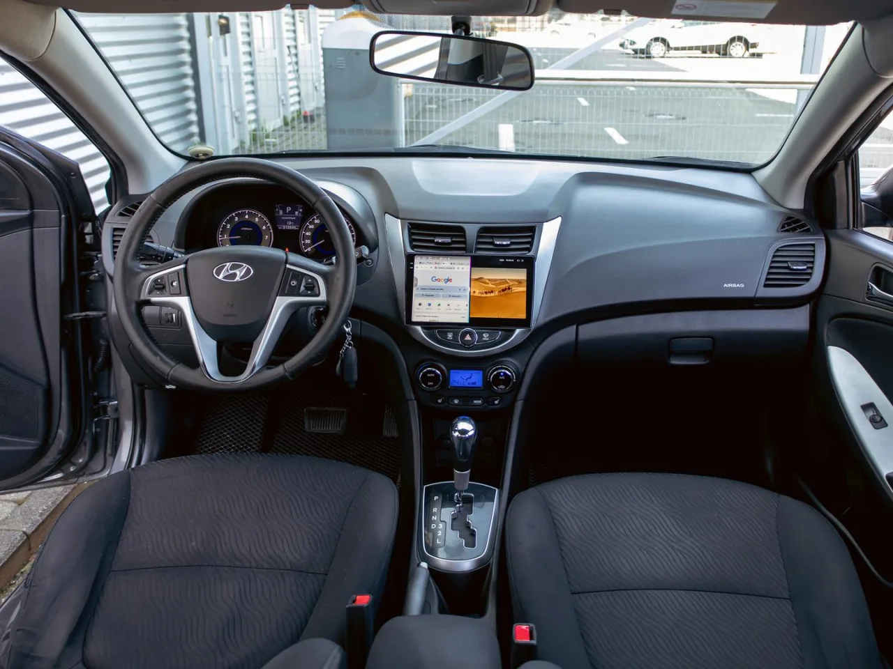 Hyundai Solaris