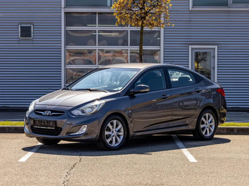 Hyundai Solaris 2013