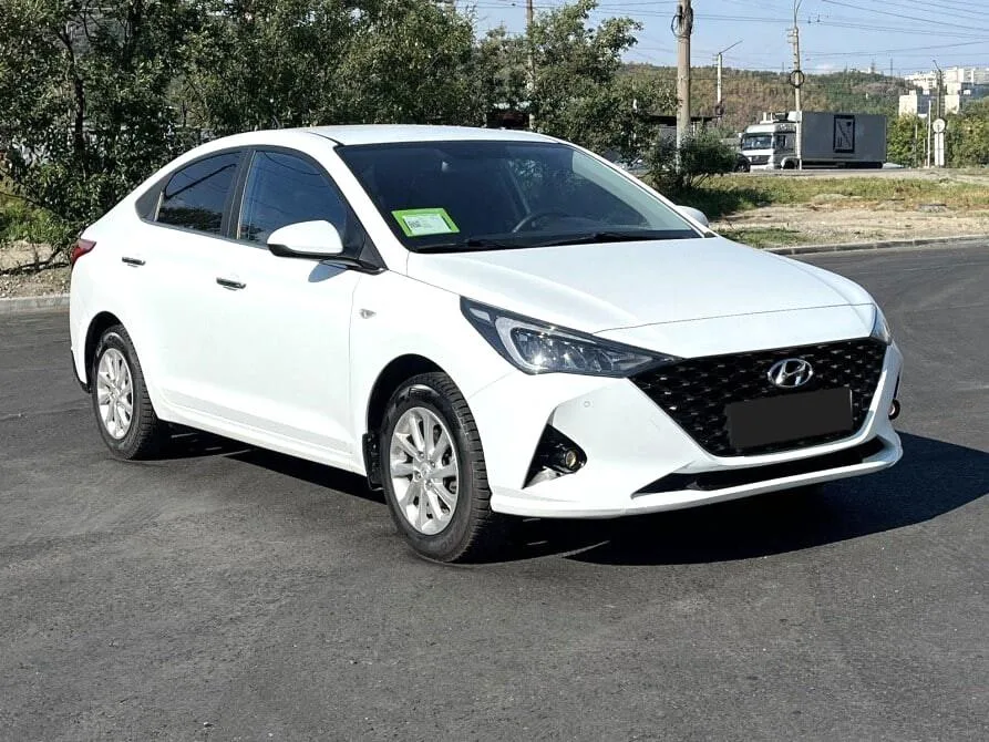 Hyundai Solaris
