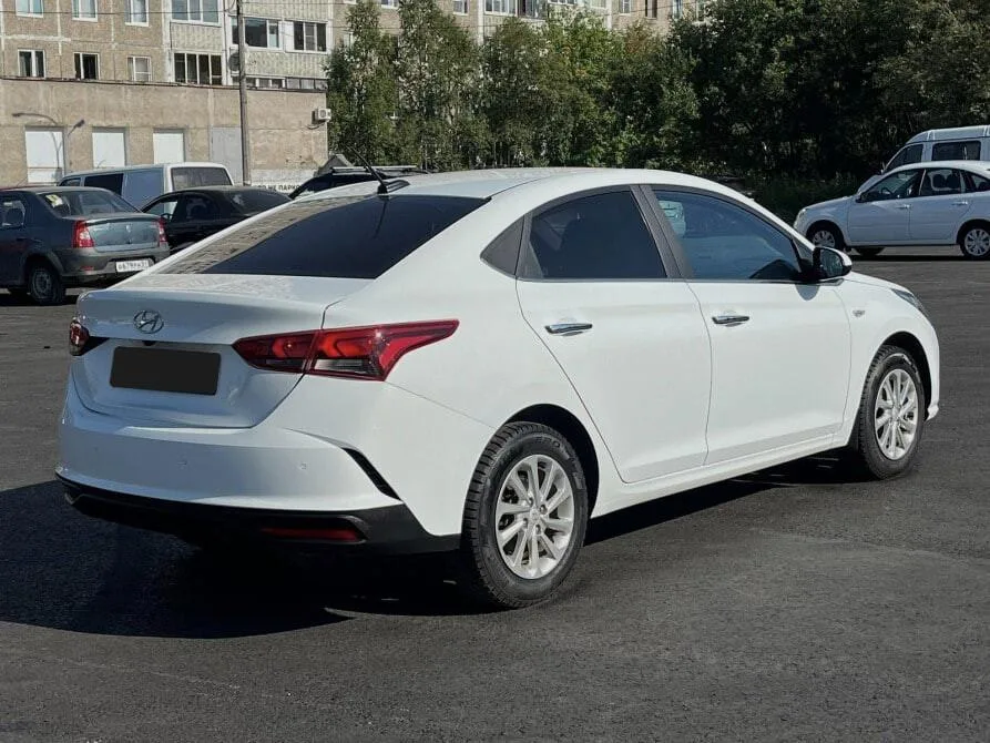 Hyundai Solaris
