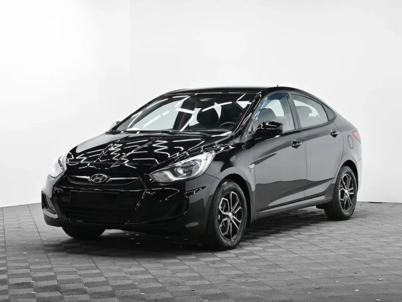 Hyundai Solaris 2012