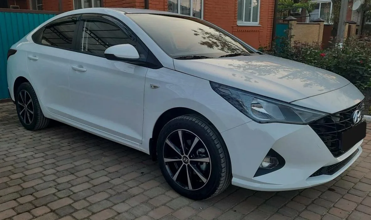 Hyundai Solaris