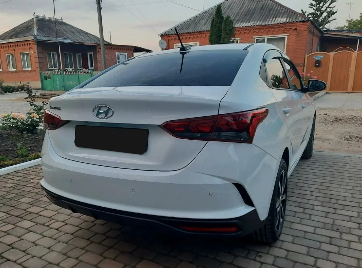 Hyundai Solaris