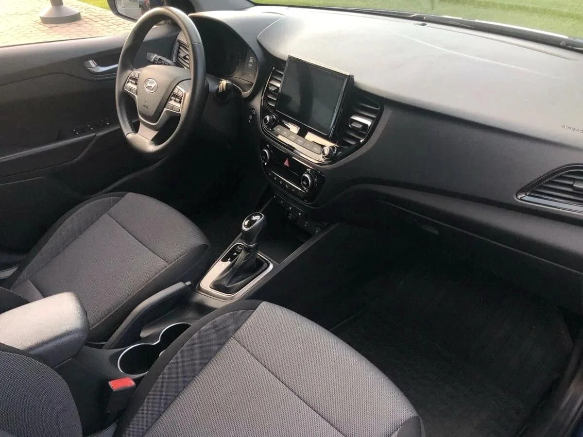 Hyundai Solaris