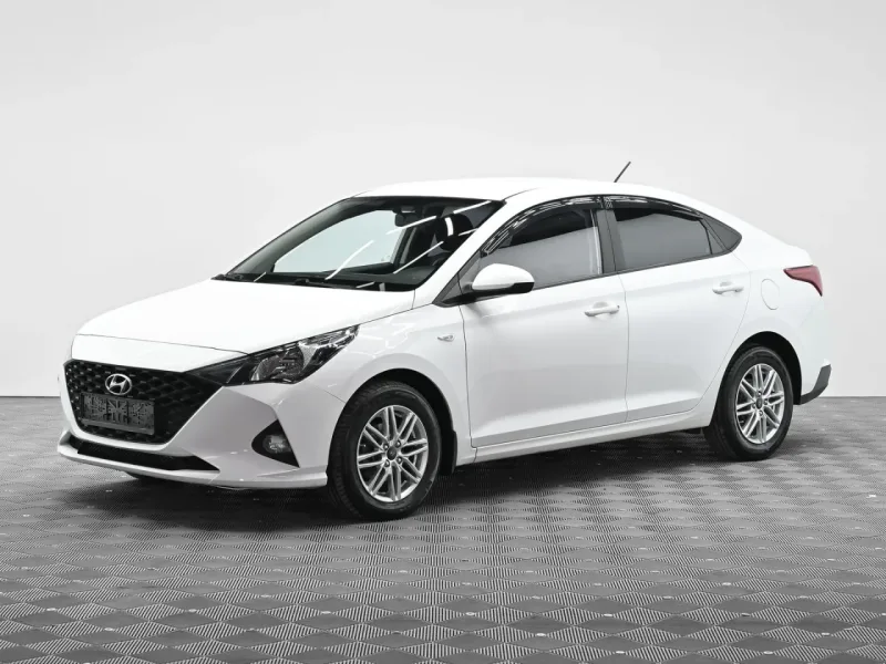 Hyundai Solaris 2022