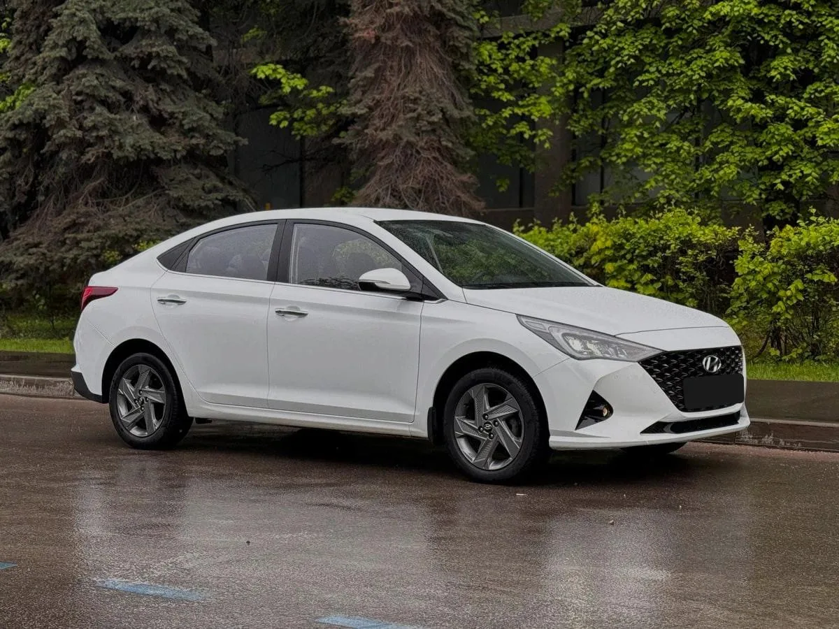 Hyundai Solaris