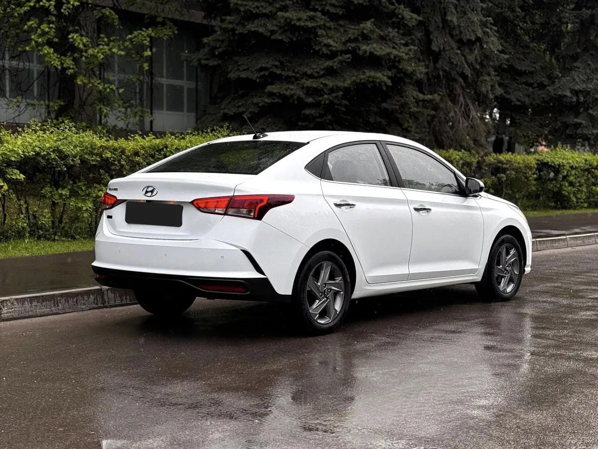 Hyundai Solaris