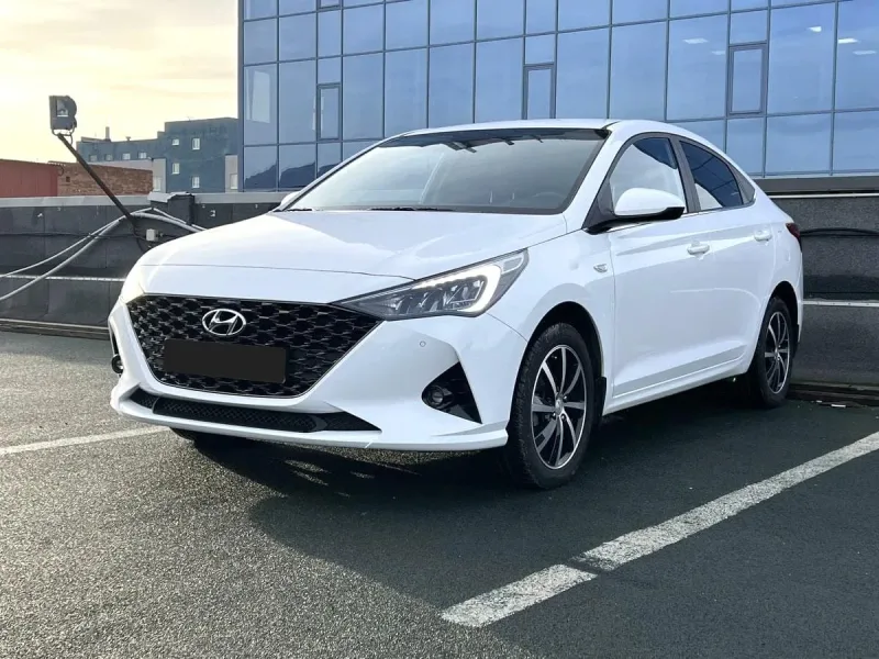 Hyundai Solaris 2022