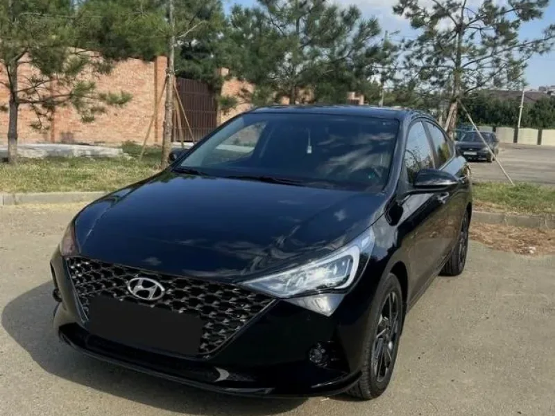 Hyundai Solaris 2022