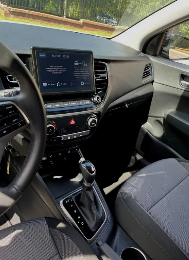 Hyundai Solaris