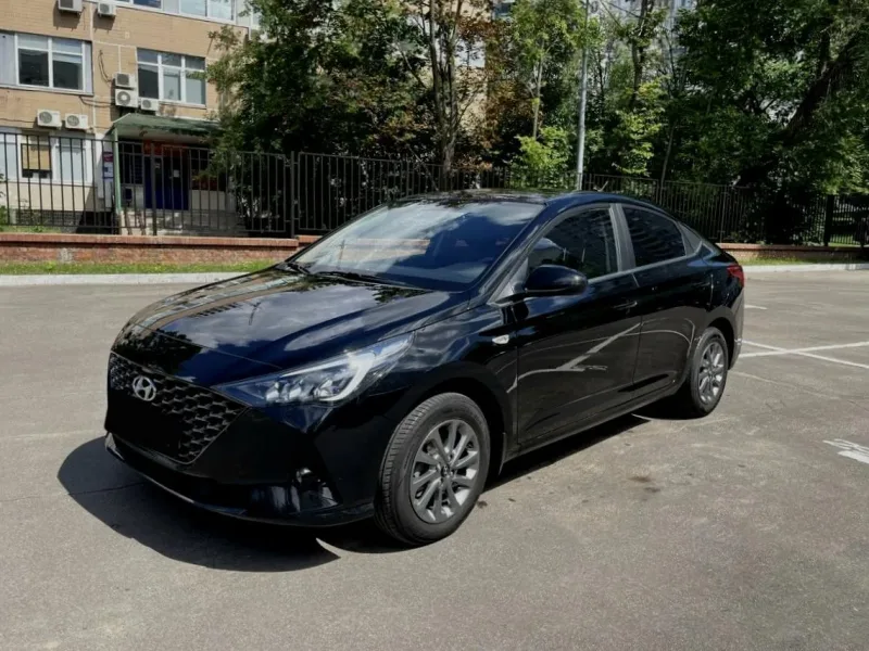 Hyundai Solaris 2022