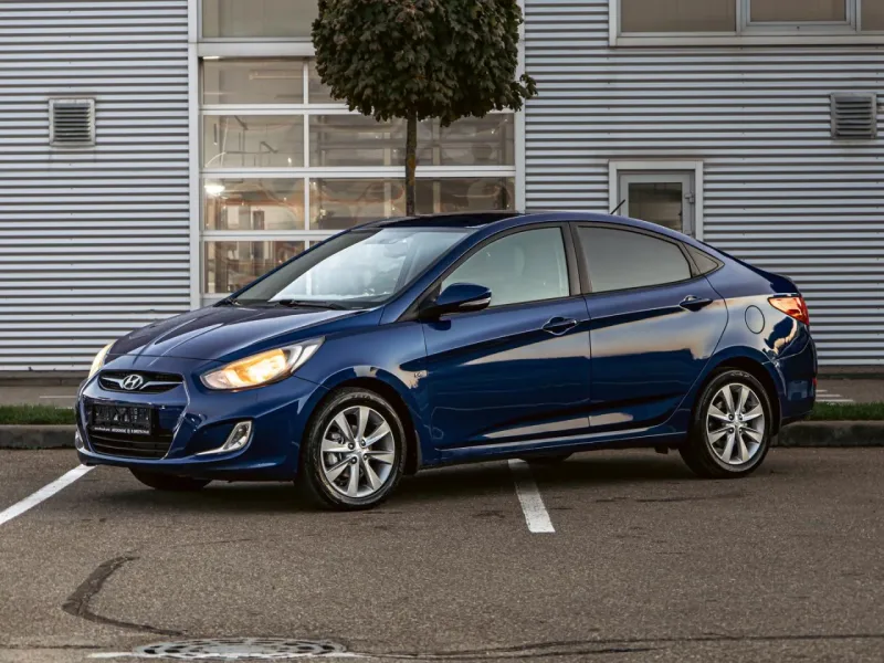 Hyundai Solaris 2012