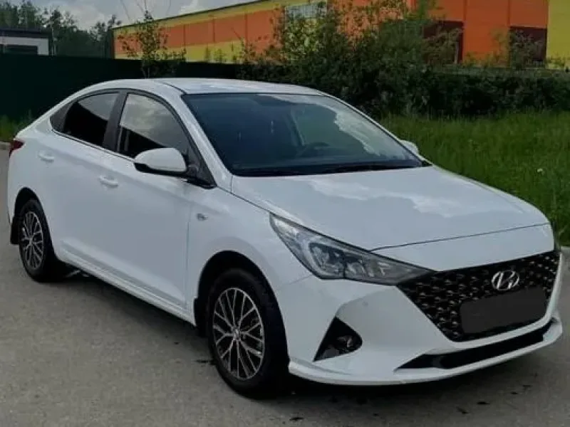 Hyundai Solaris 2022