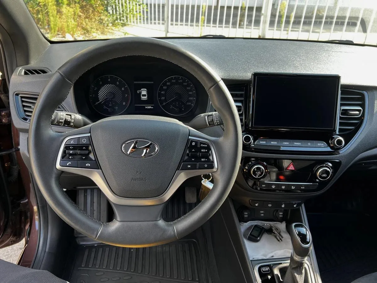 Hyundai Solaris
