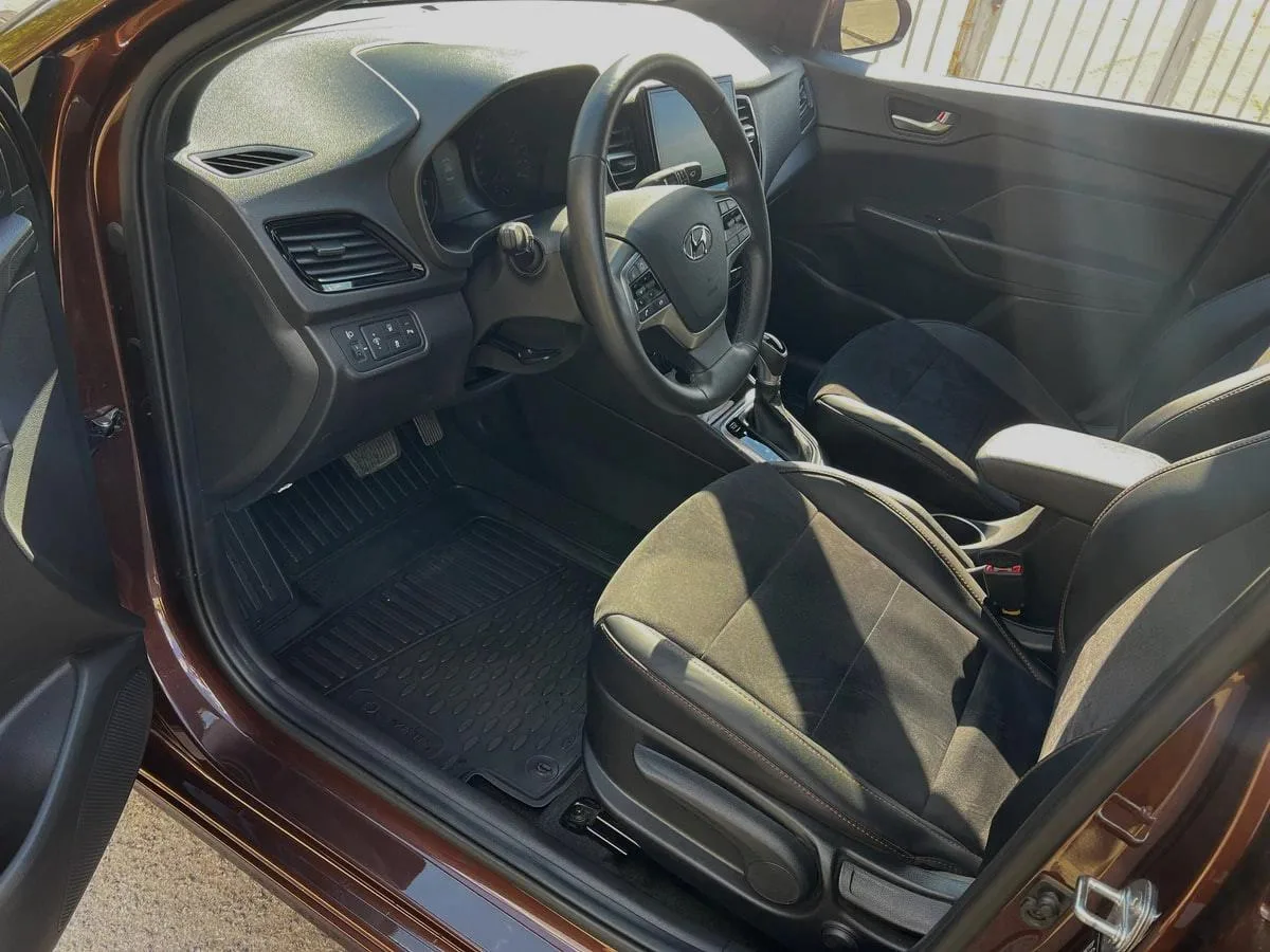 Hyundai Solaris