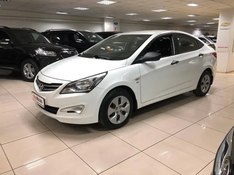 Hyundai Solaris 2016