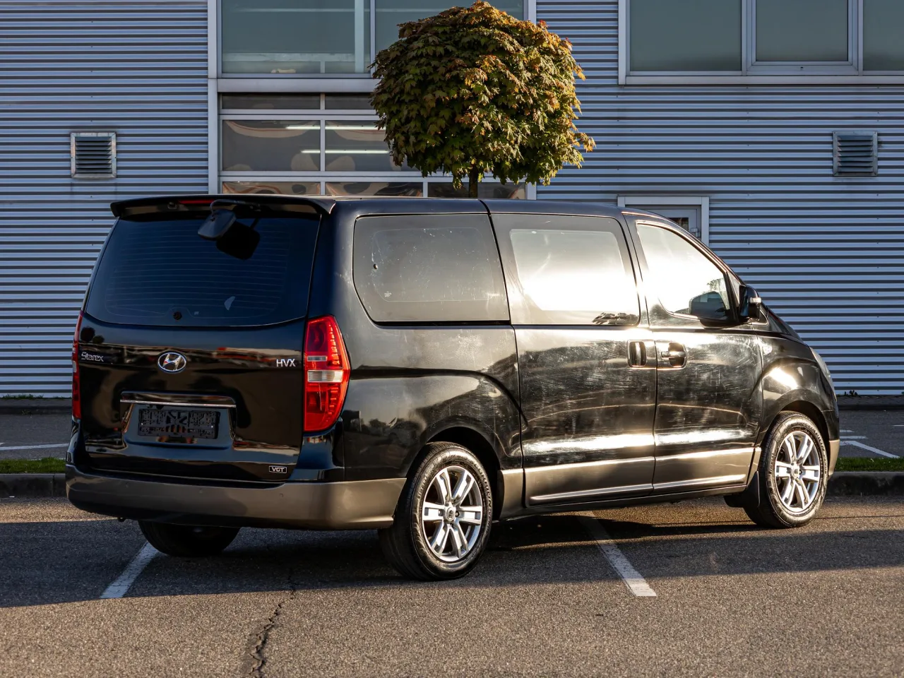 Hyundai Grand Starex