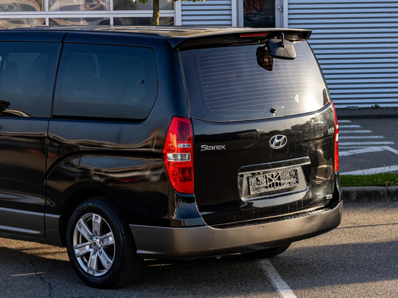Hyundai Grand Starex