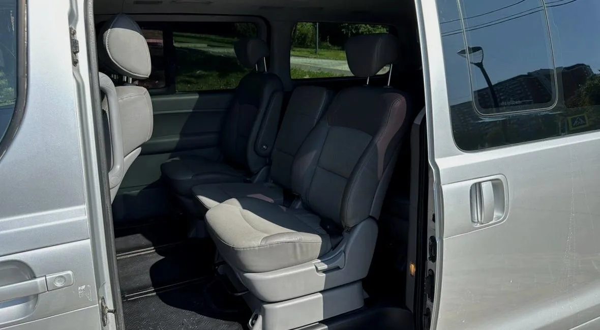 Hyundai Grand Starex