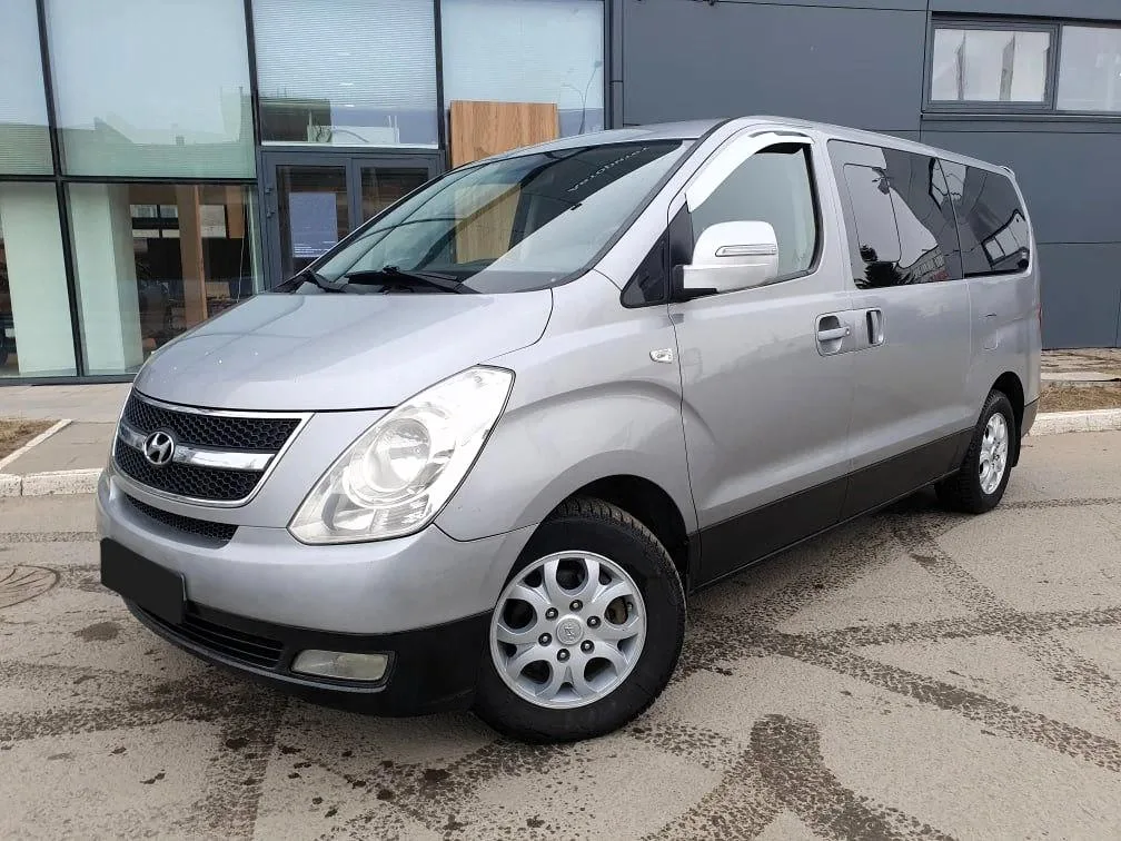 Hyundai Grand Starex