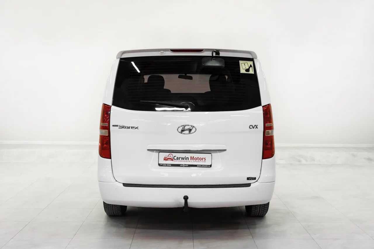 Hyundai Grand Starex