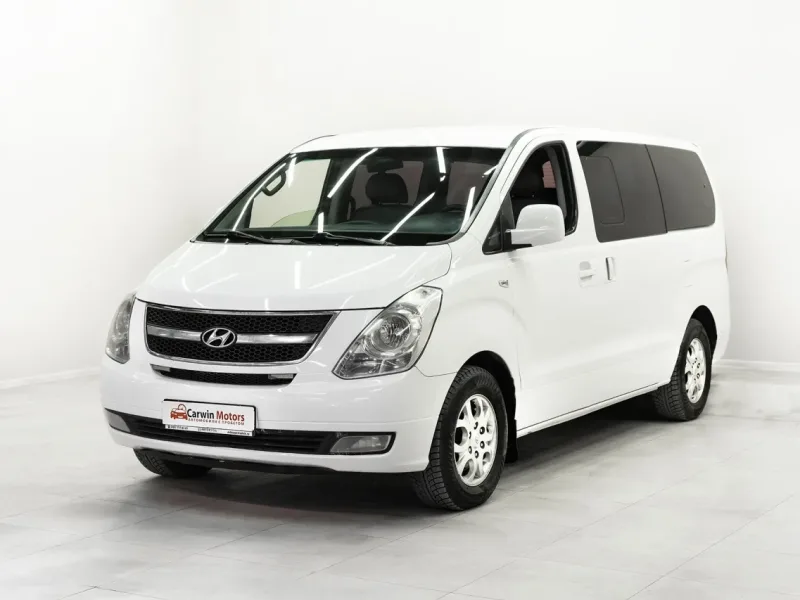 Hyundai Grand Starex 2012