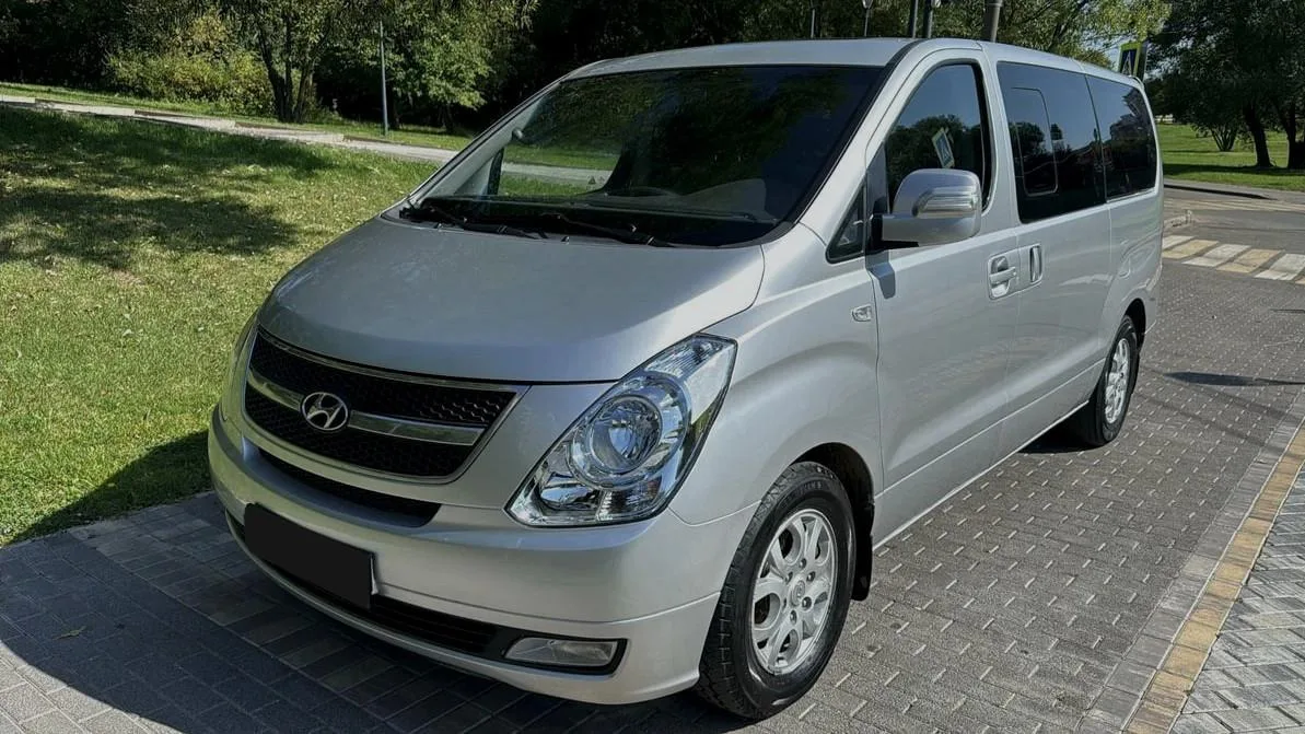 Hyundai Grand Starex