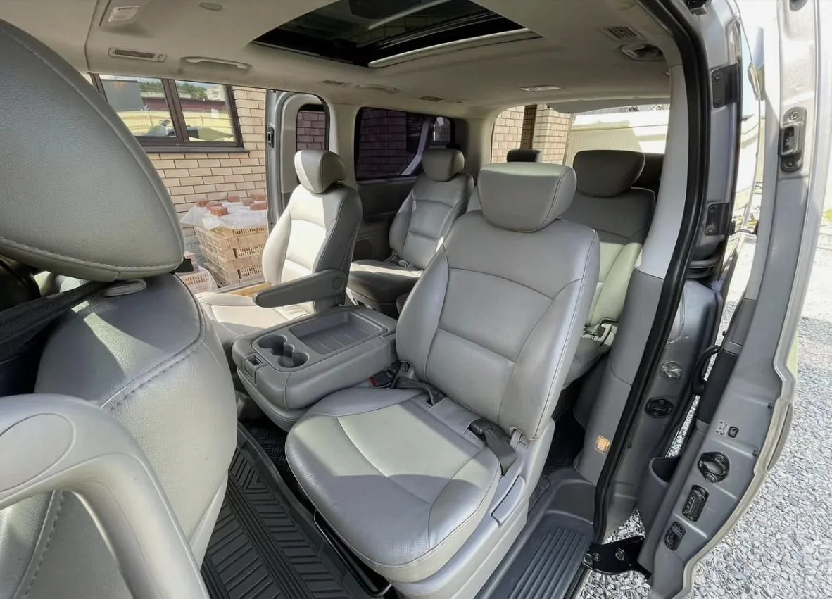 Hyundai Grand Starex