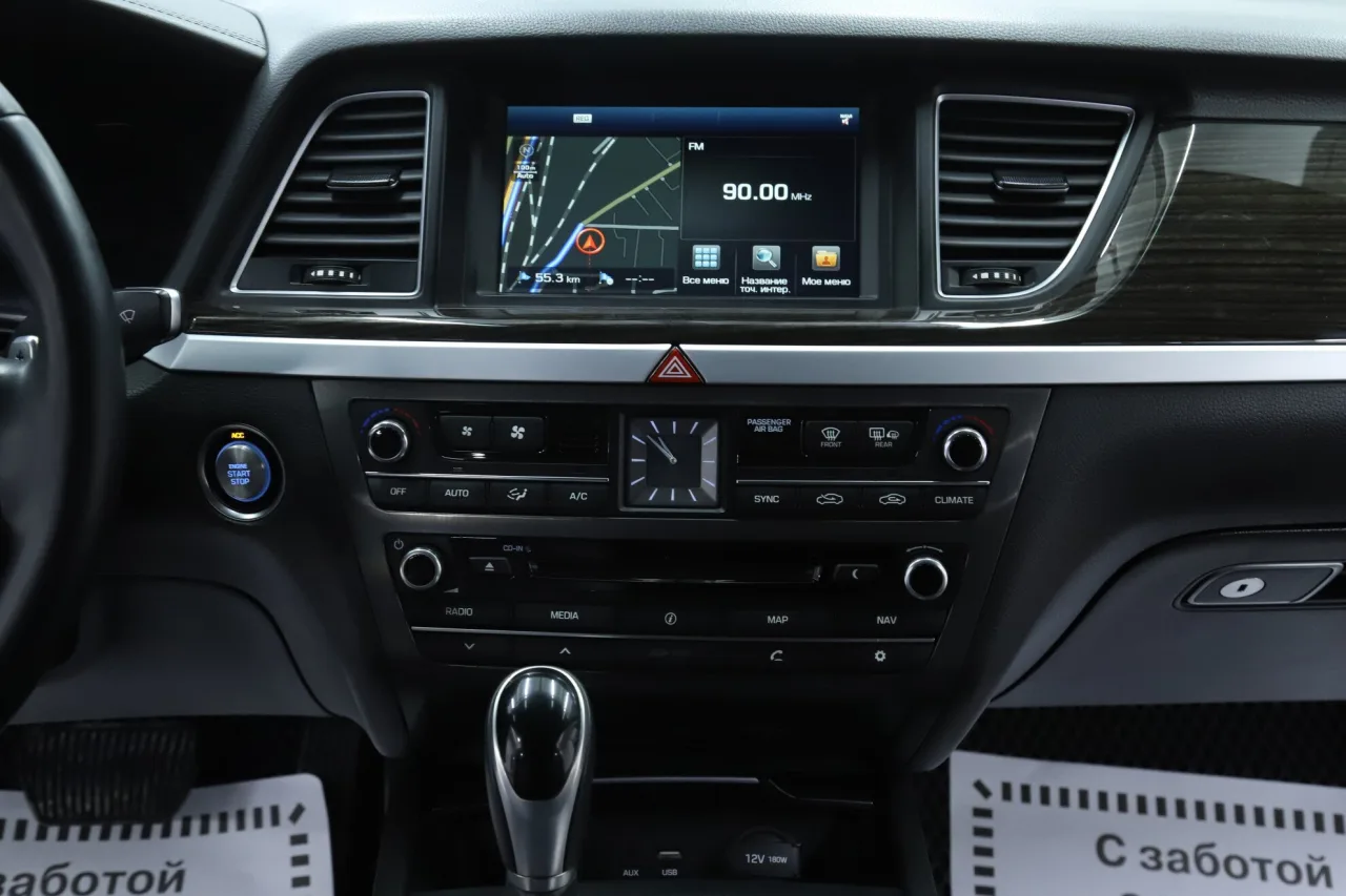 Hyundai Genesis