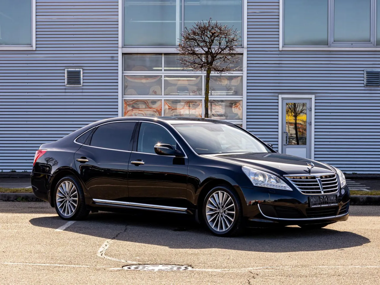 Hyundai Equus