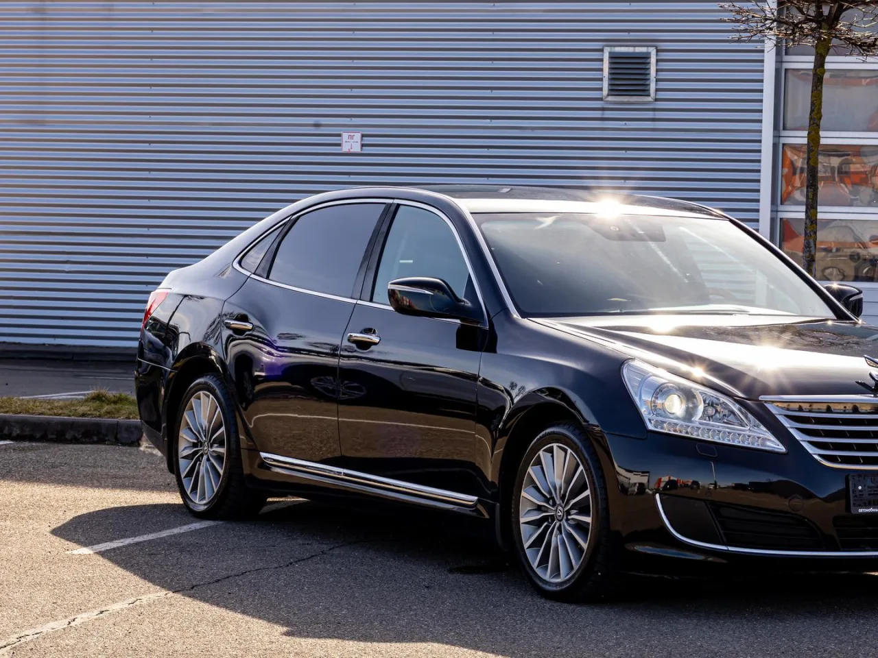 Hyundai Equus