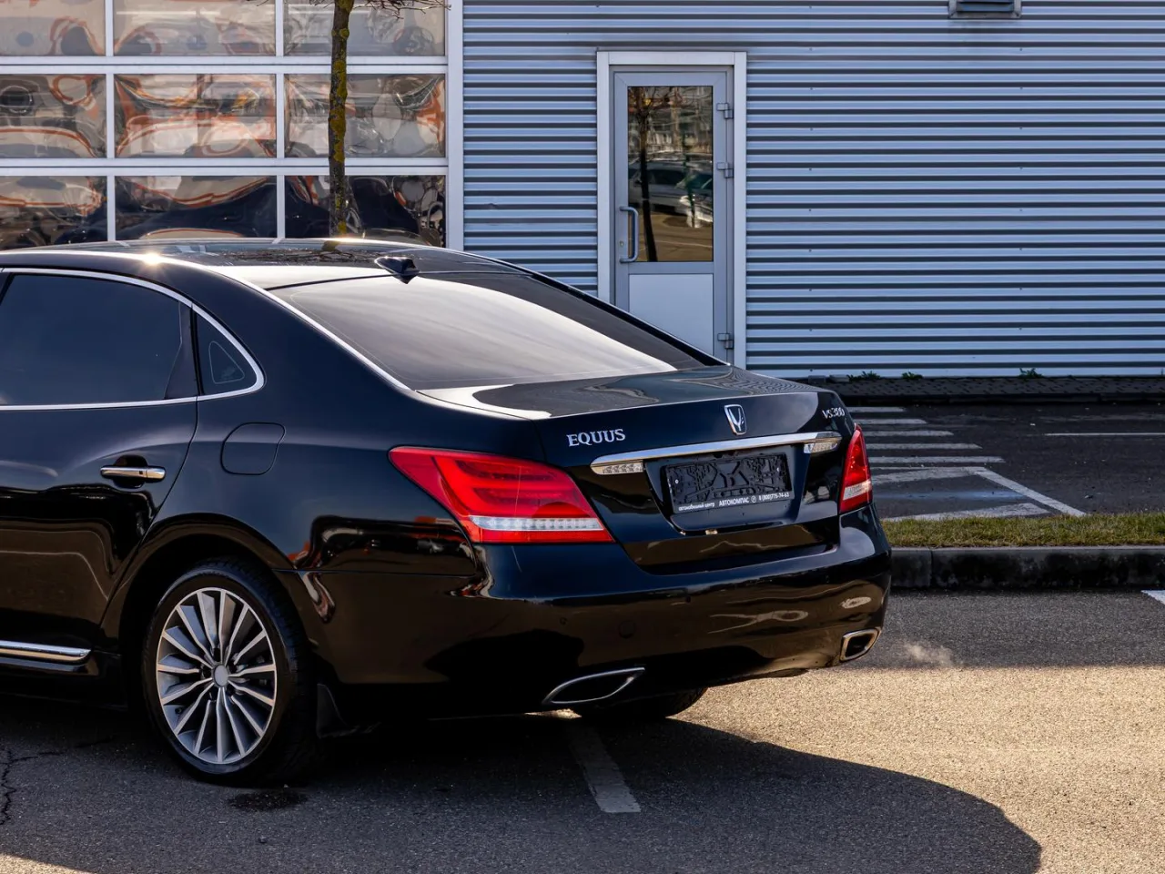 Hyundai Equus