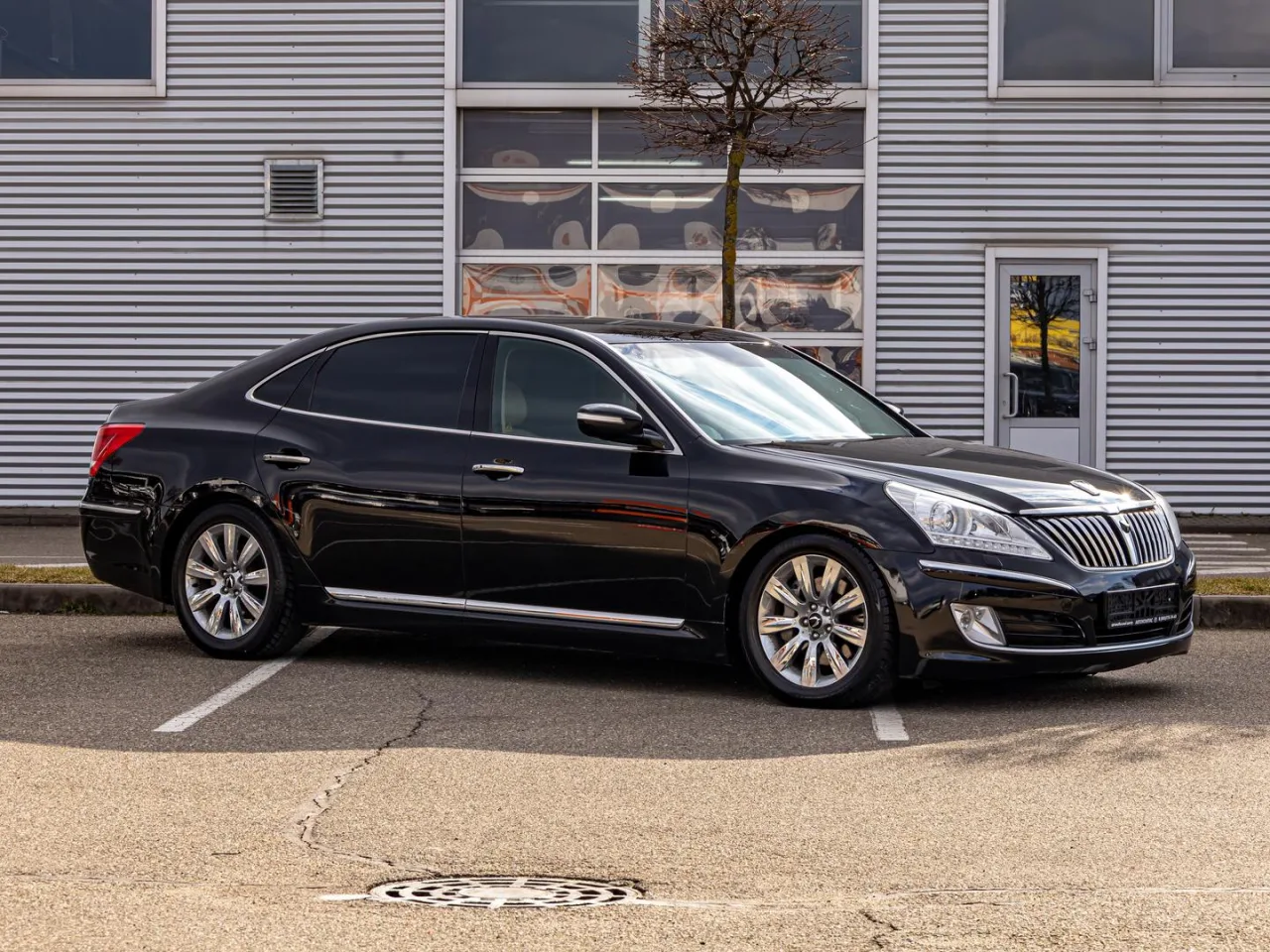 Hyundai Equus