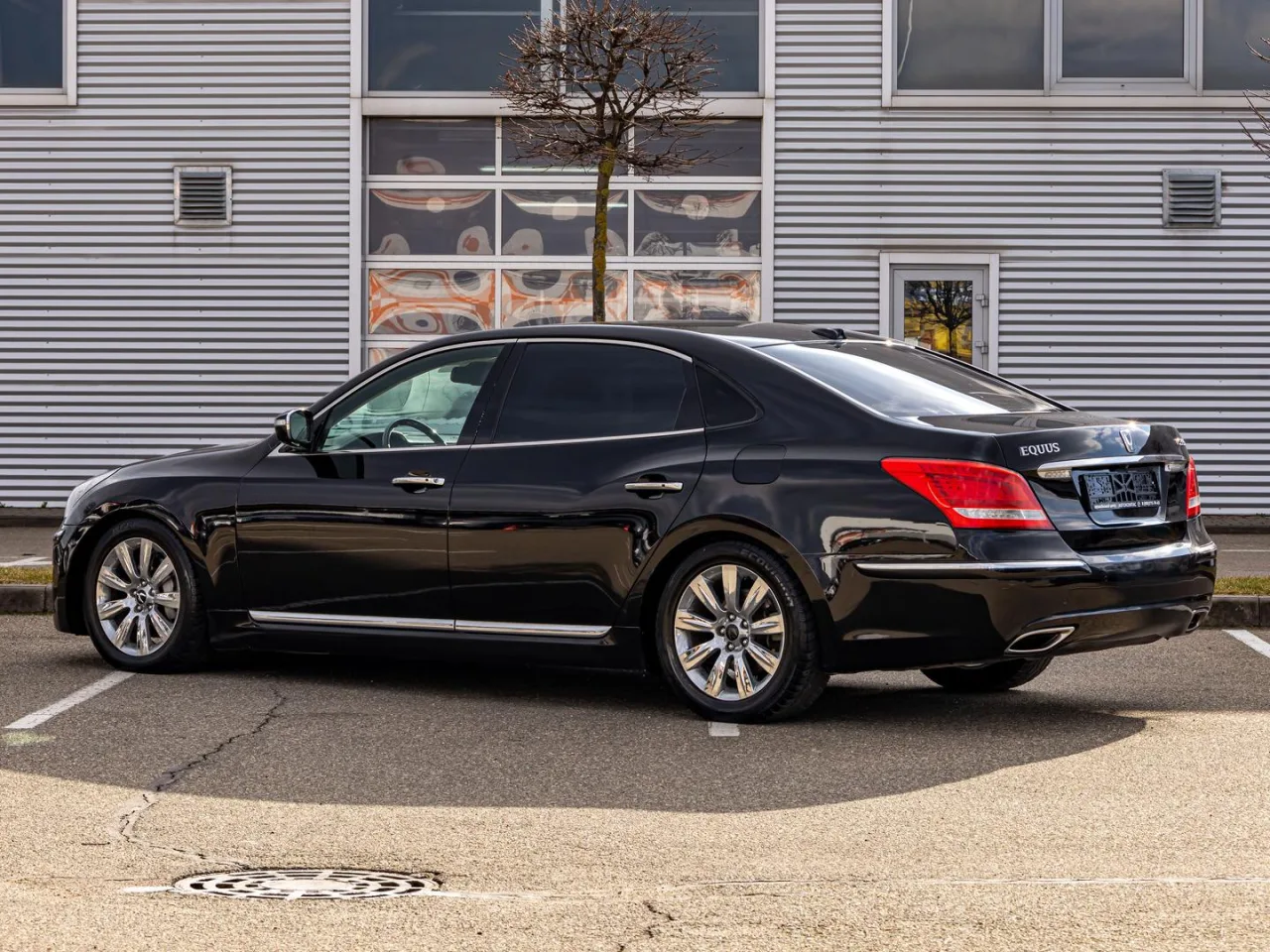Hyundai Equus