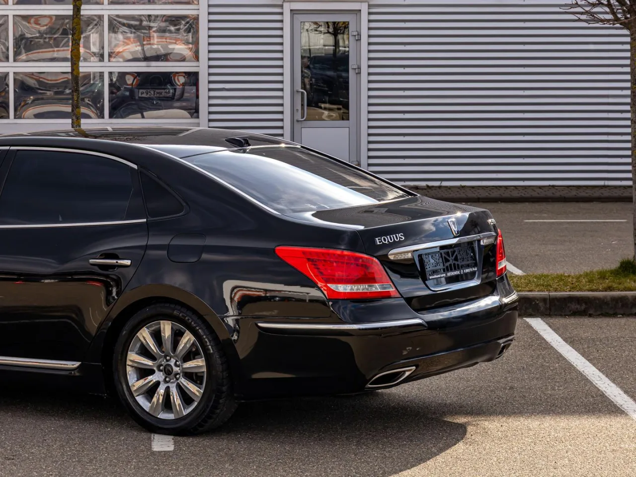 Hyundai Equus