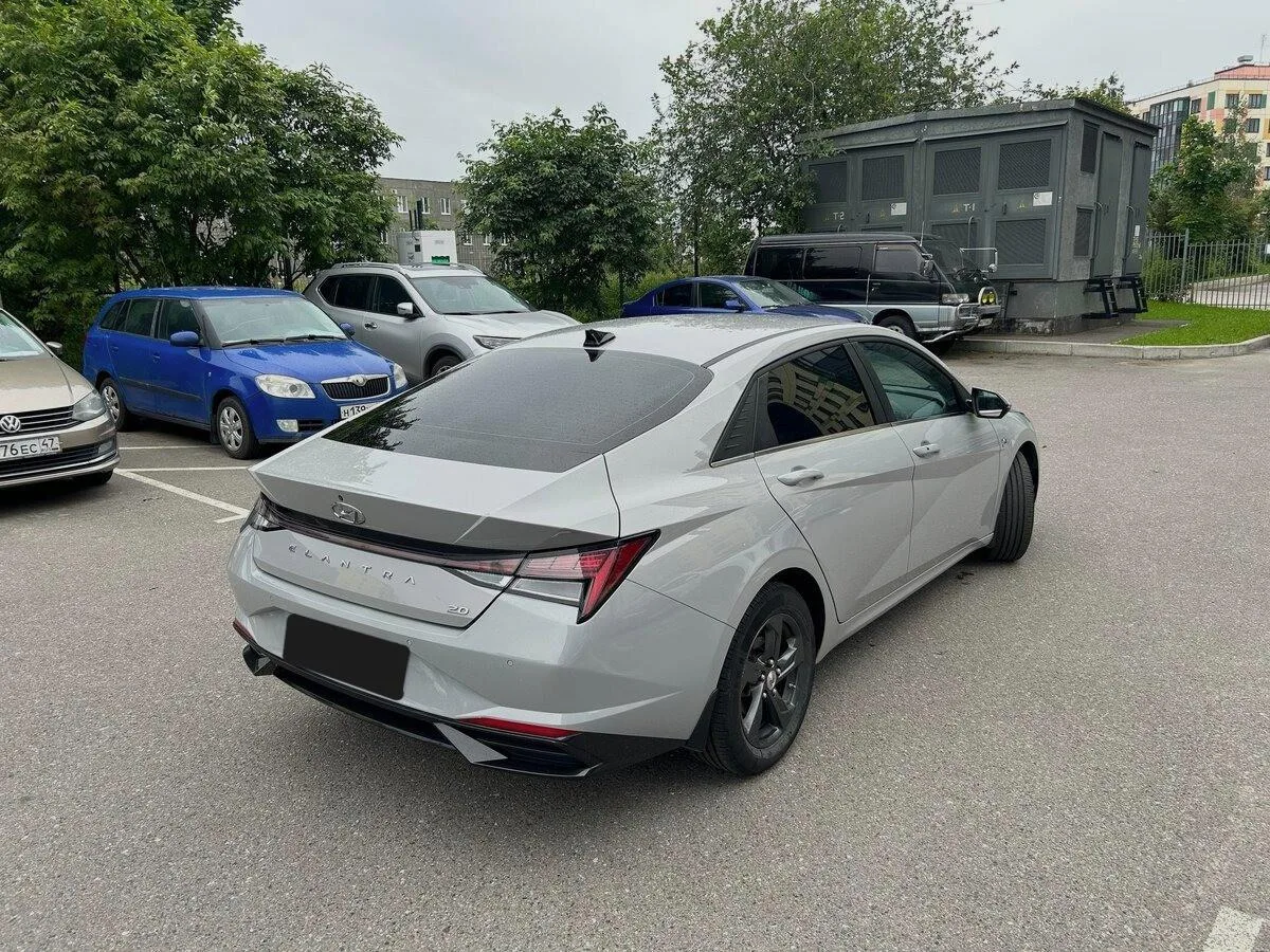 Hyundai Elantra