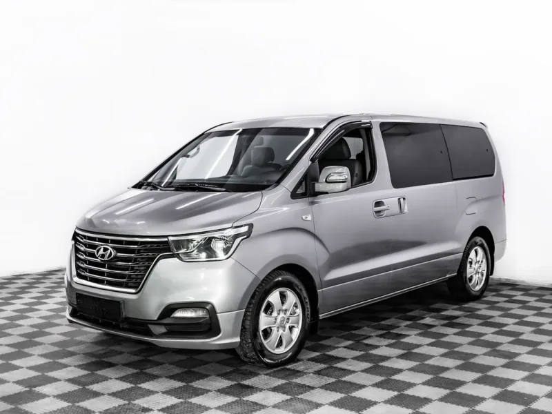 Hyundai Grand Starex 2018