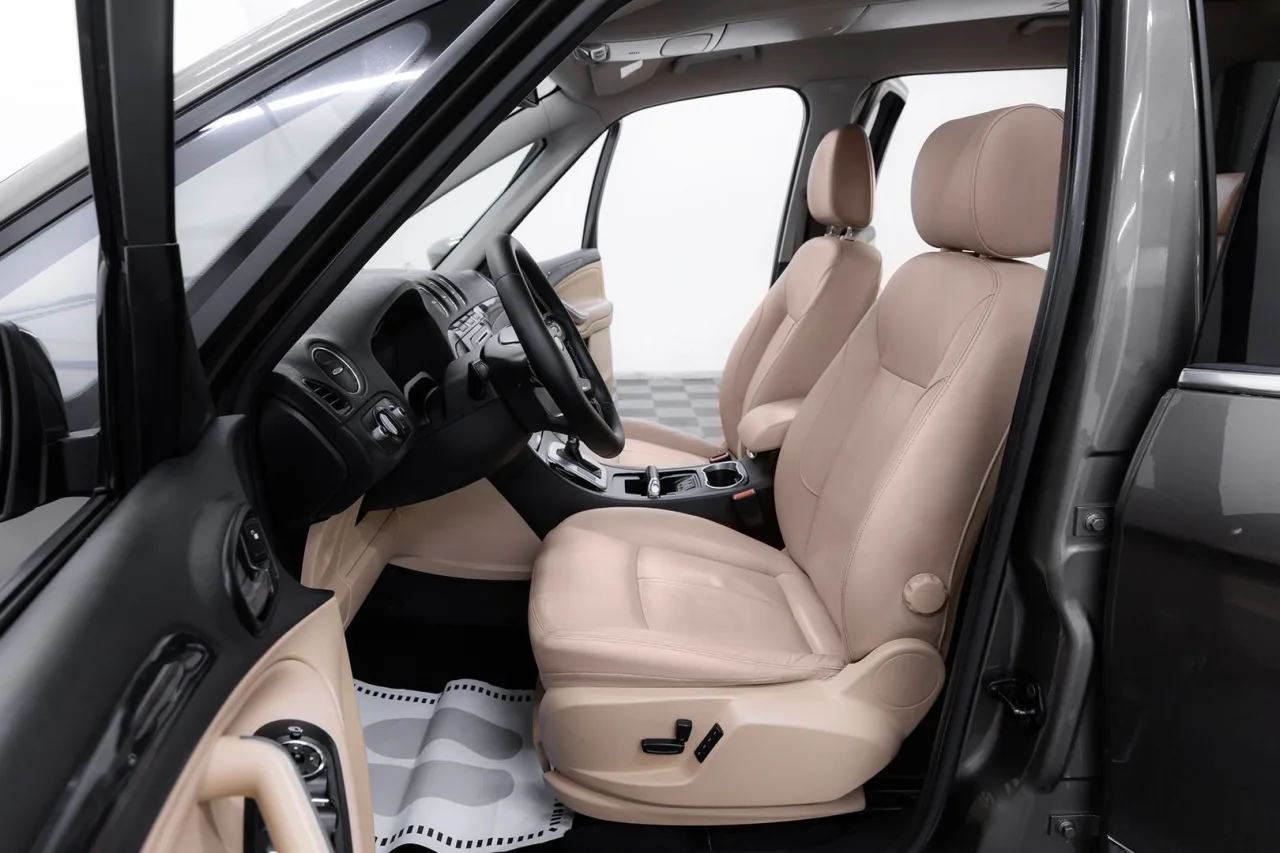 Ford Galaxy