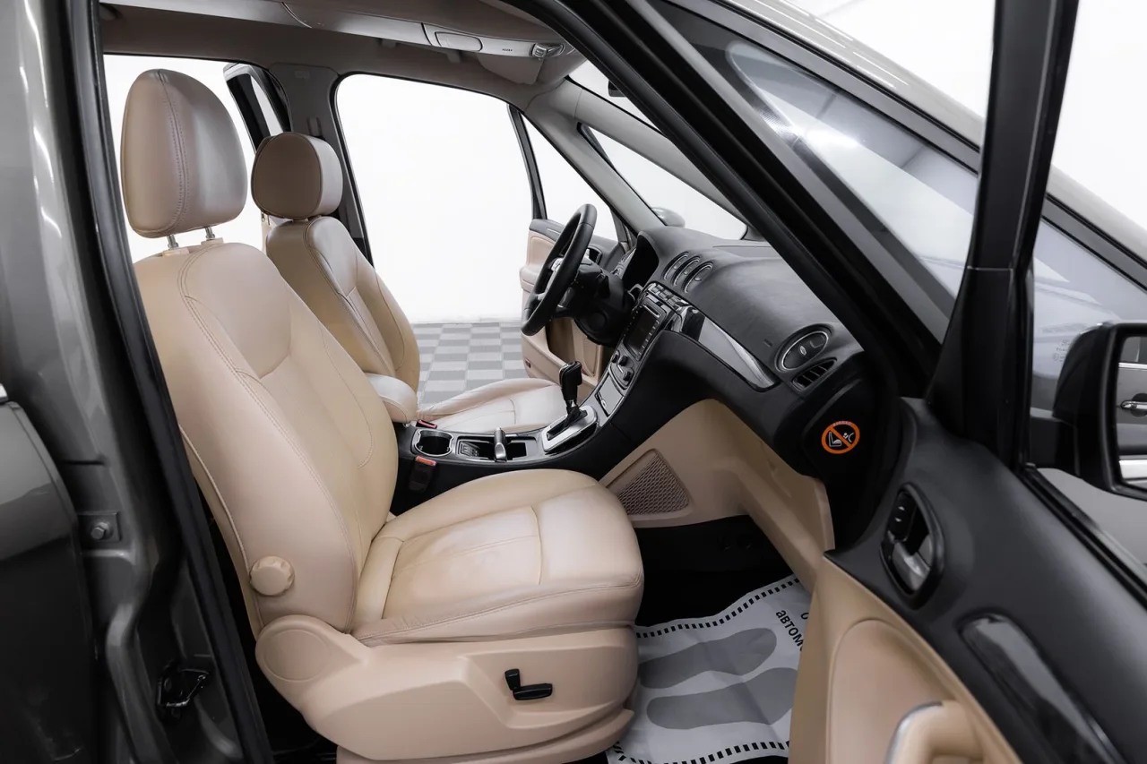 Ford Galaxy
