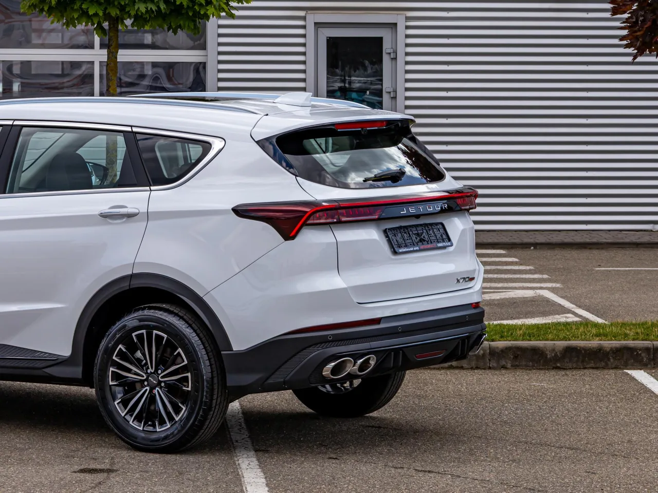 Jetour X70+