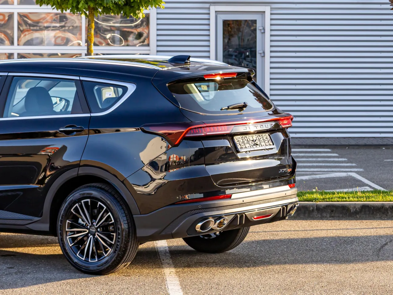 Jetour X70+