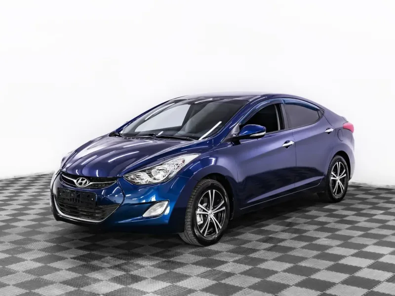 Hyundai Avante 2013