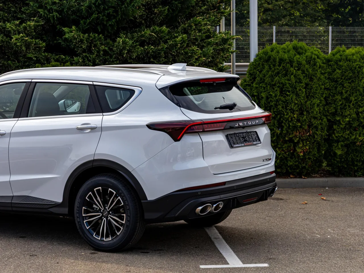 Jetour X70+