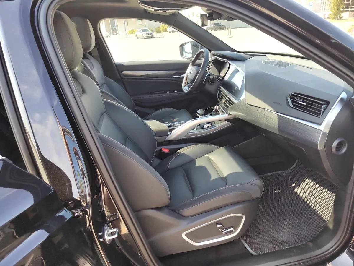 Geely Tugella