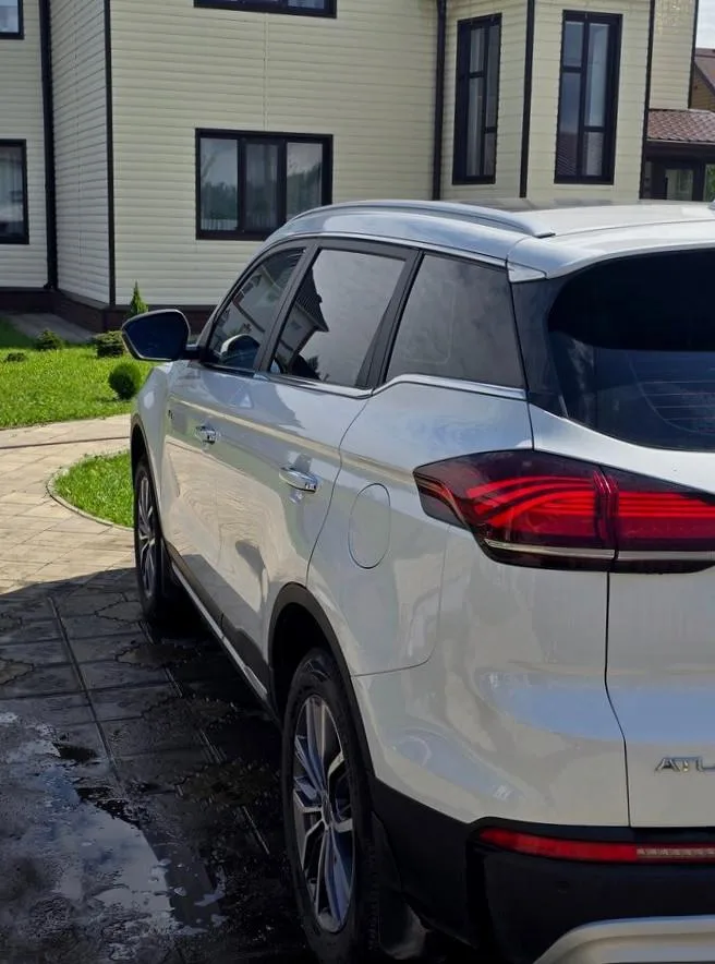 Geely Atlas Pro