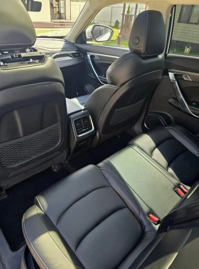 Geely Atlas Pro
