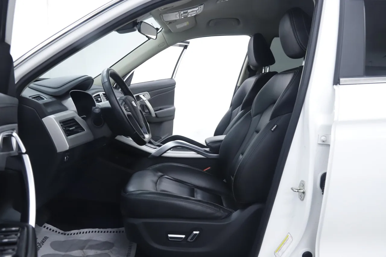 Geely Atlas