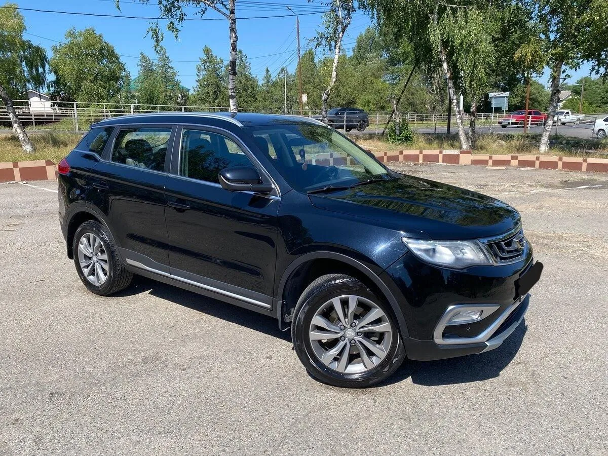 Geely Atlas