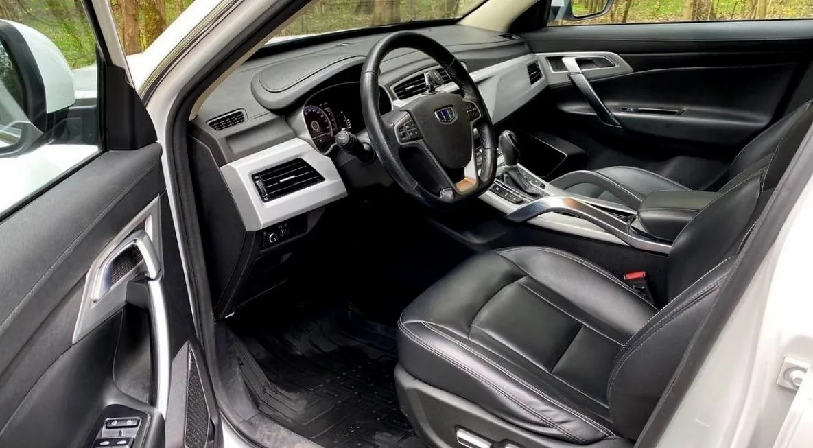 Geely Atlas