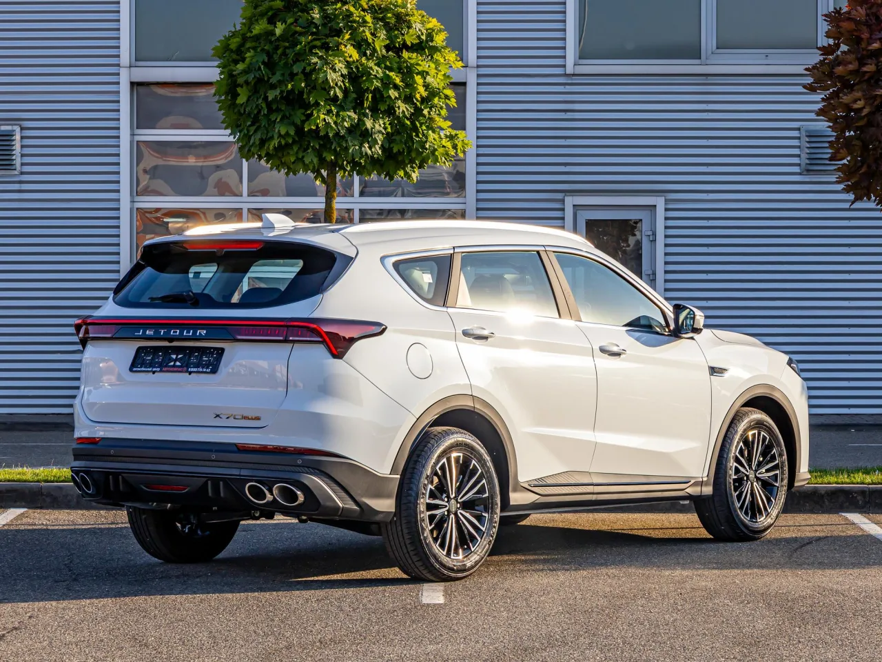 Jetour X70+